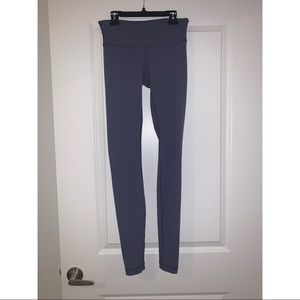 Lulu gray/ purple colored leggings